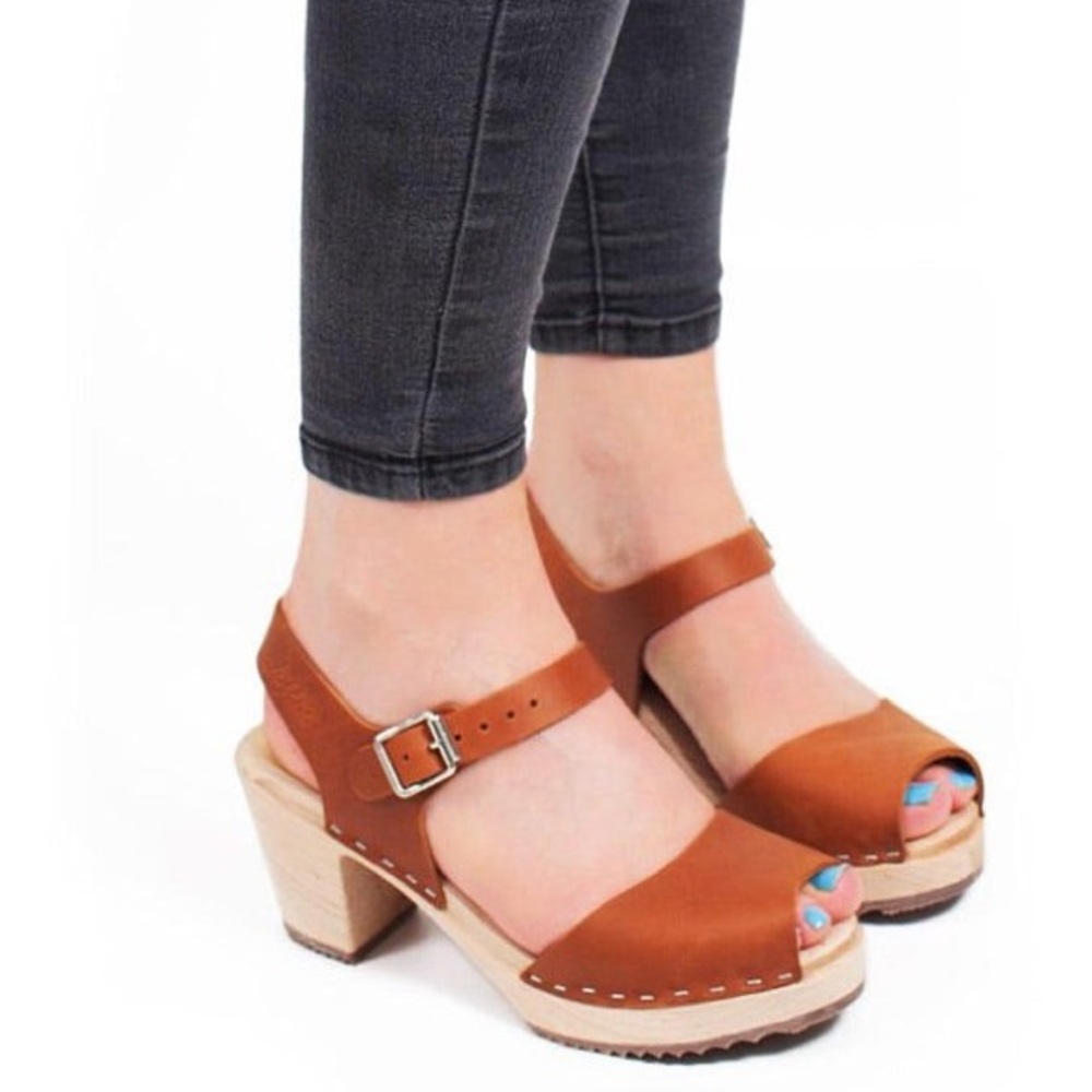 Brown Swedish Clogs by Lotta from Stockholm